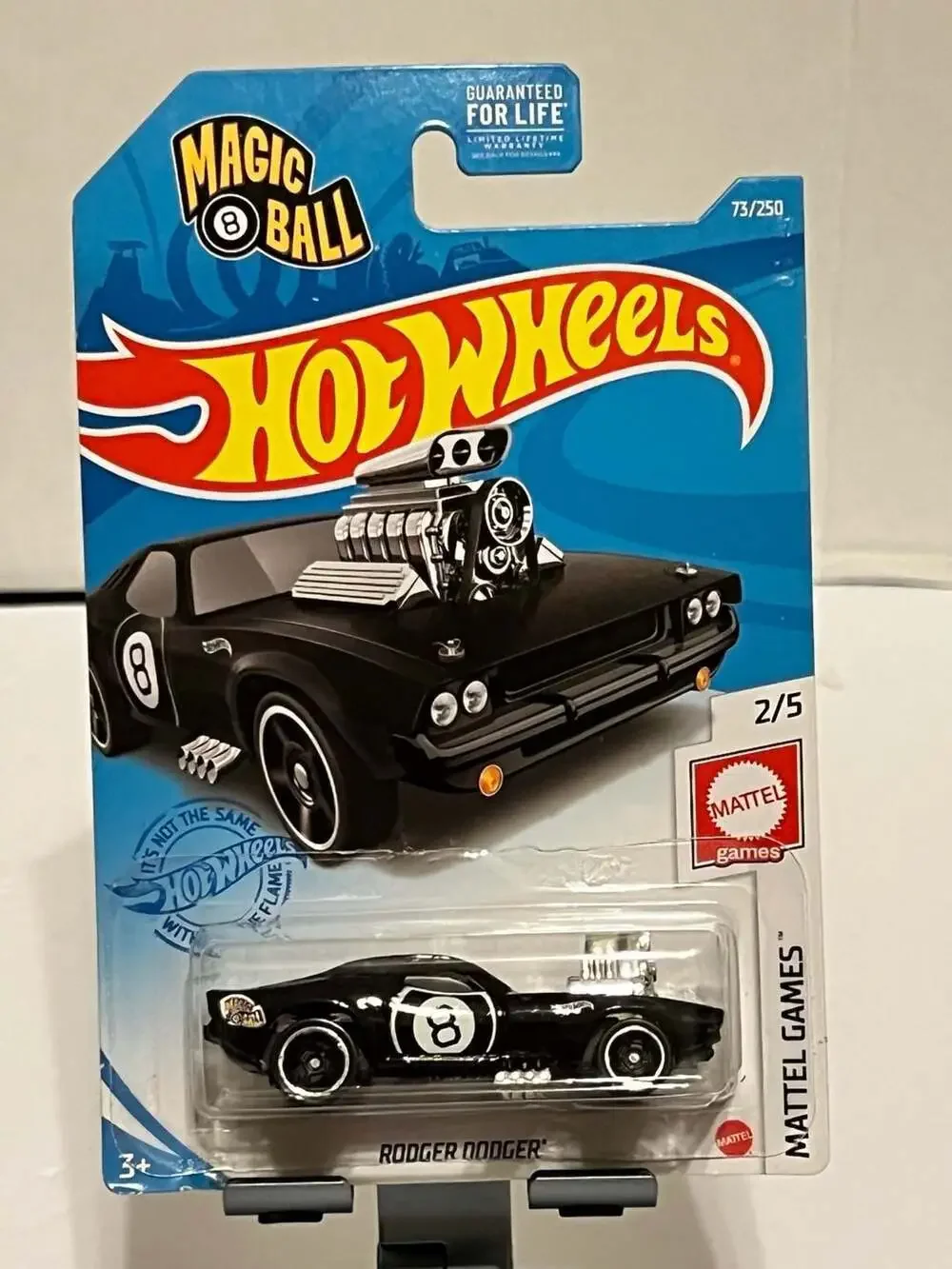 Hot Wheels Mattel Games Series Rodger Dodger Magic 8 Ball 73/250